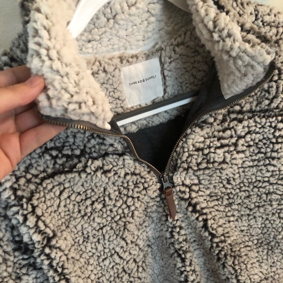 Thread & Supply wubby pullover - Picture 5 of 5